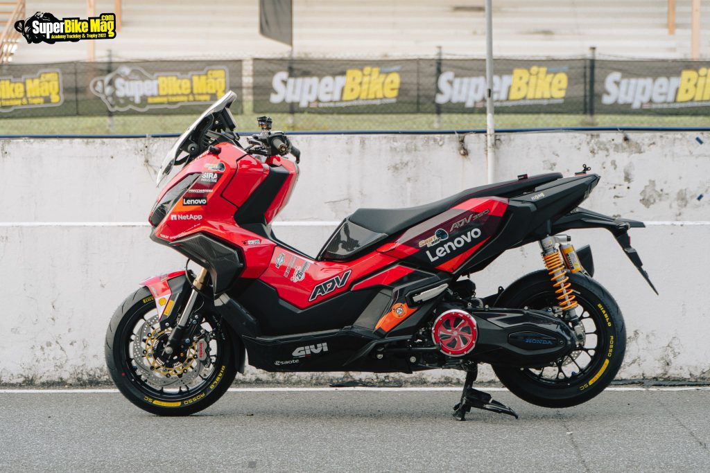 Diablo Rosso Scooter Sc Pirellimoto Pirelli